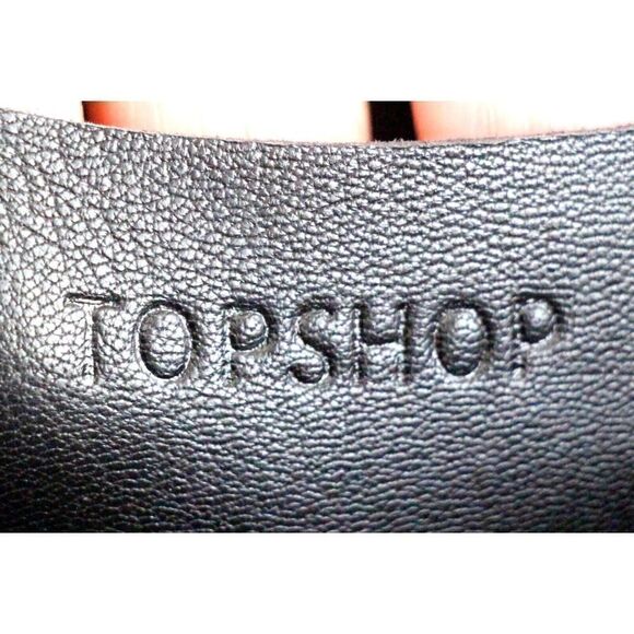 Topshop BLACK GENUINE LEATHER RUFFLE ZIP TOP HOBO SHOULDER BAG HANDBAG PURSE - Picture 10 of 14